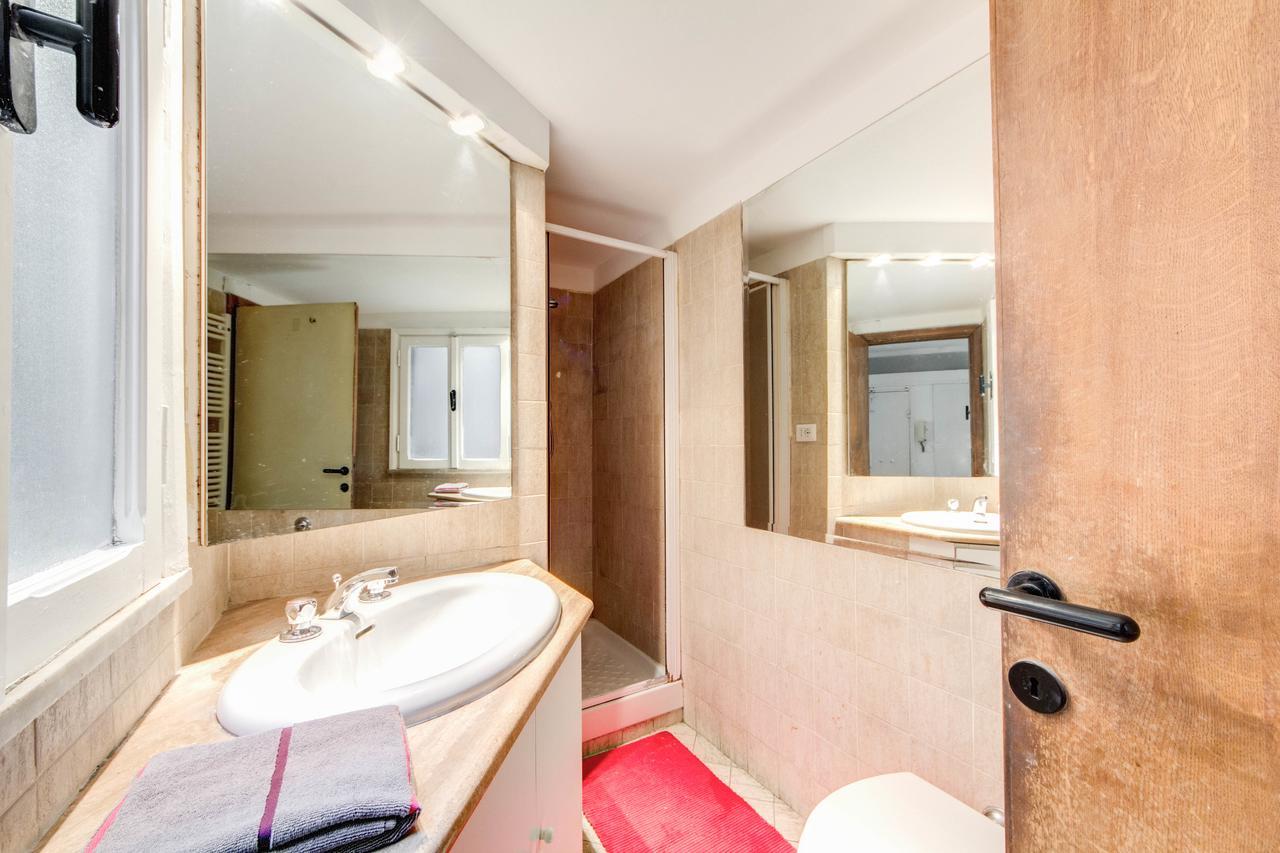 Campo Dei Fiori Stunning And Quiet Apartment Rome Exterior photo