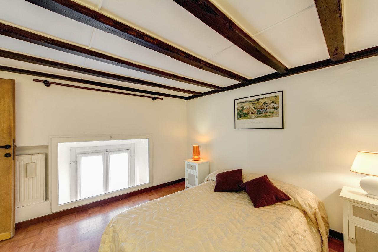 Campo Dei Fiori Stunning And Quiet Apartment Rome Exterior photo